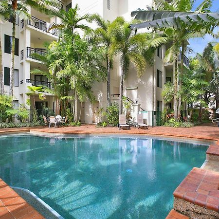 Tropic Towers Apartments Cairns Exterior foto