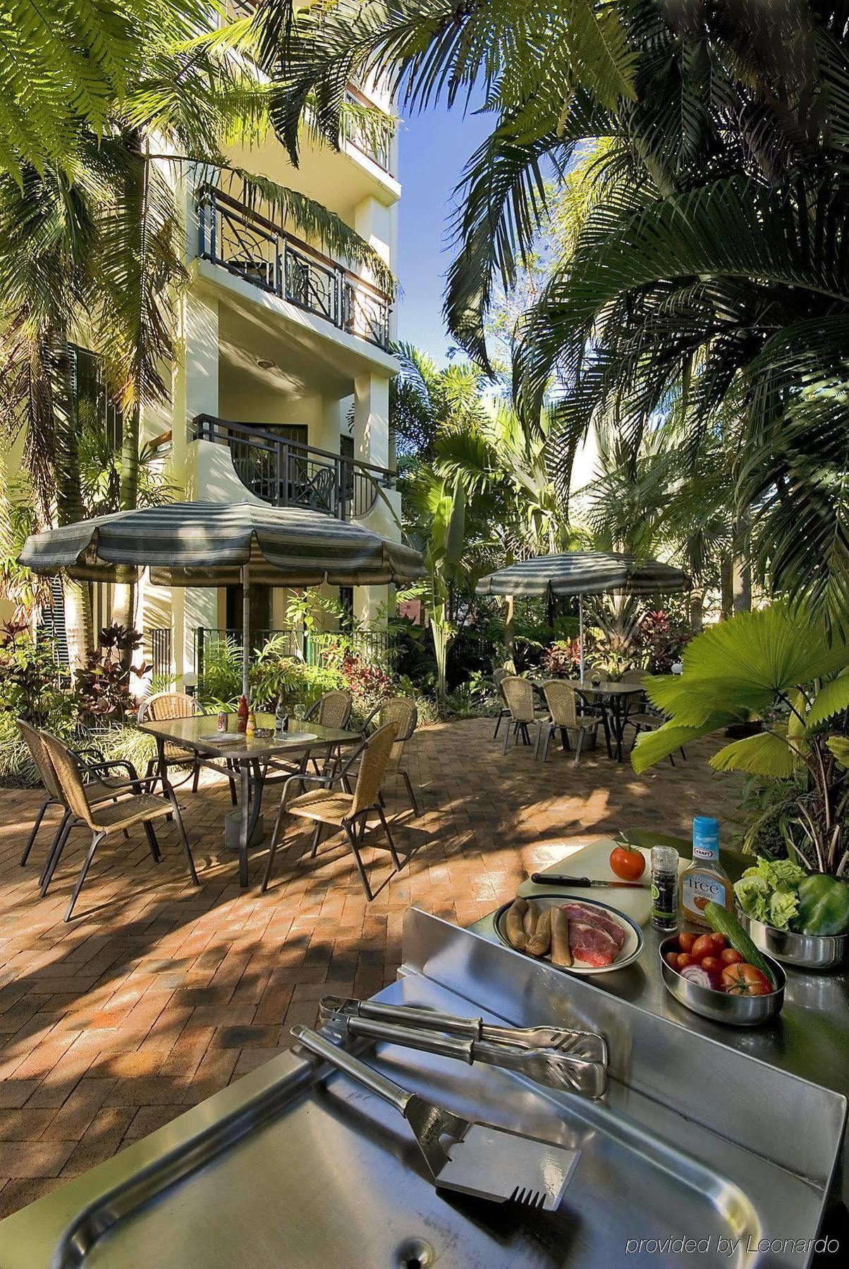 Tropic Towers Apartments Cairns Restaurant foto